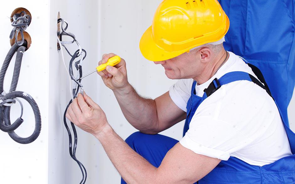 l'électricien Les Mureaux