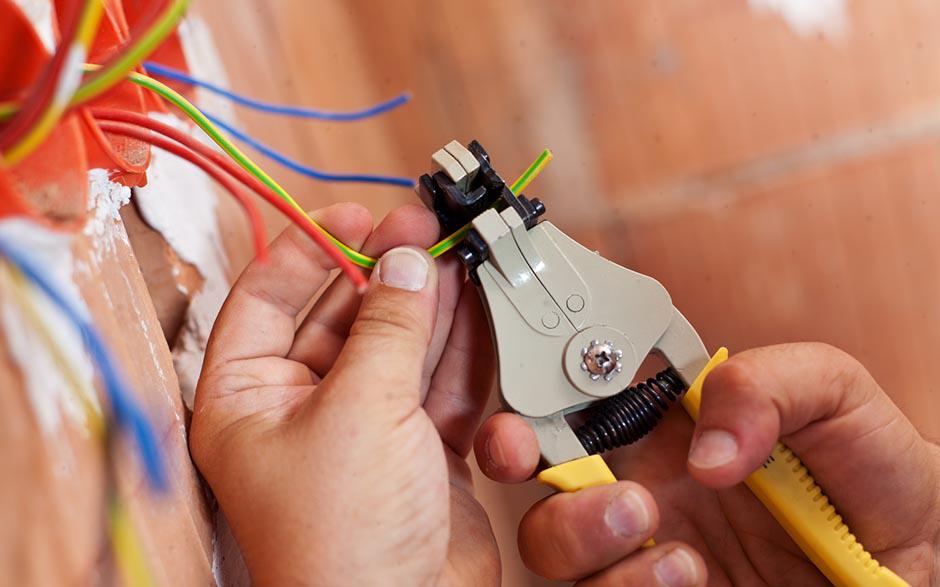 l'électricien Les Mureaux